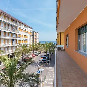 Domitilla House Apartment Finale Ligure