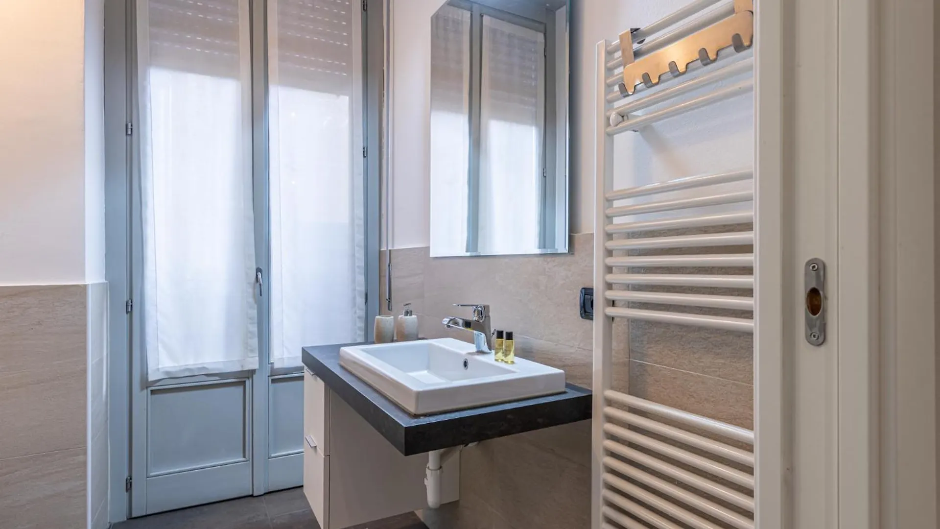 Appartamento Sant' Ambrogio Flat Milano