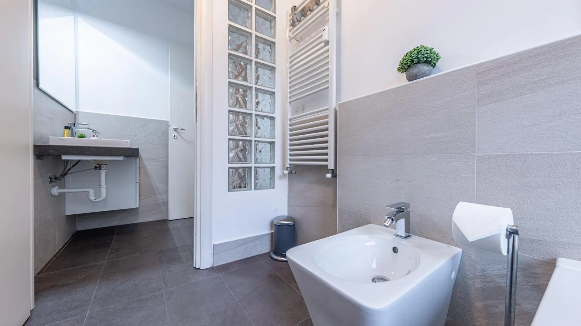 Appartamento Sant' Ambrogio Flat Milano 0*,