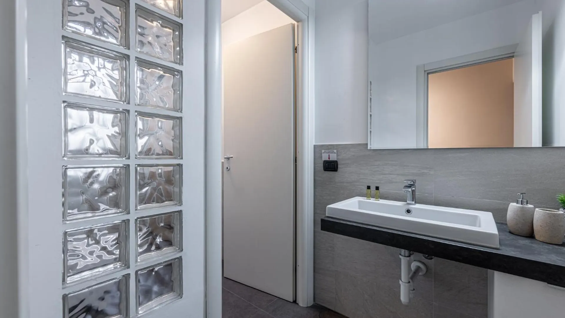 Appartamento Sant' Ambrogio Flat Milano